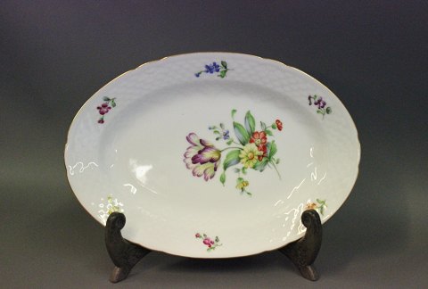 B&G porcelain saxon flower, smaller dish. 
5000m2 showroom.