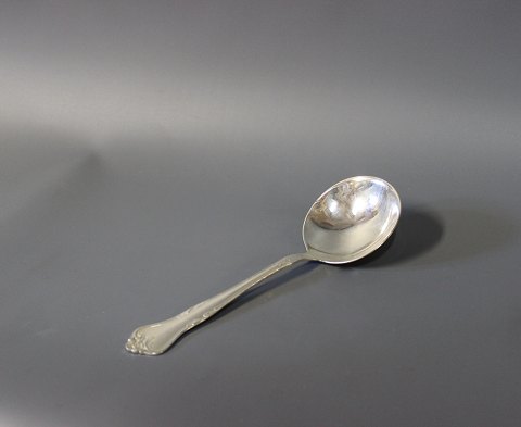 Compote spoon in Riberhus, silver plate.
5000m2 showroom.