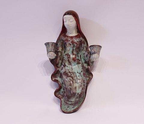 Glazed ceramic wall candlestick in the shape of a Madonna figure, no.: 3829, by 
Michael Andersen & Son.
5000m2 showroom.