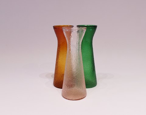 Flotte hyacint glas i forskellige farver.
5000m2 udstilling.