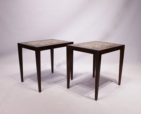 A pair of side tables in rosewood with tiles by Severin Hansen and Haslev 
furniture factory, from the 1960s.
5000m2 showroom.