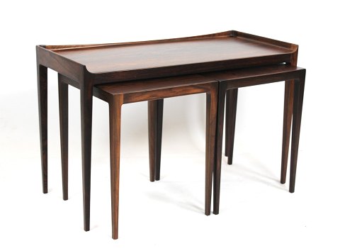 Nesting table in rosewood, model 223, by Kurt Østervig and Jason Furniture, 
1958.
5000m2 showroom.