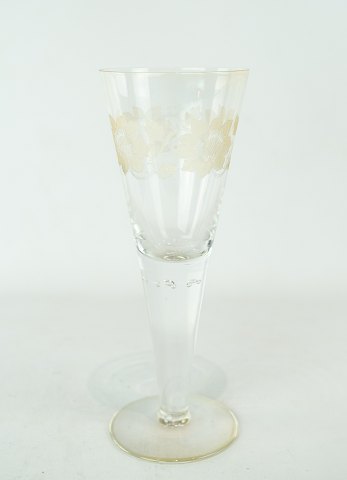 Pokal glas, i flot antik stand fra 1890erne.
5000m2 udstilling.