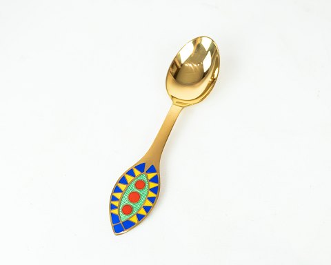 A. Michelsen Christmas spoon, Three Red Suns - 1998.
5000m2 showroom.
