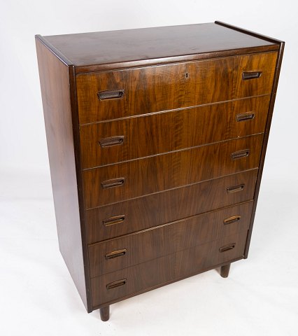 Chest of drawers in walnut of danish design from the 1960s.
5000m2 showroom.