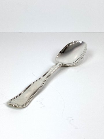 Dessertske i Dobbeltriflet sterling sølv af Georg Jensen. 
5000m2 udstilling.
Flot stand
