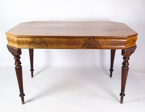 Mahogany dining table / desk, late empire, 1860
Great condition
