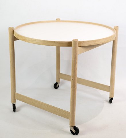 Tray table, Ø60, Hans Bølling, oak
Great condition
