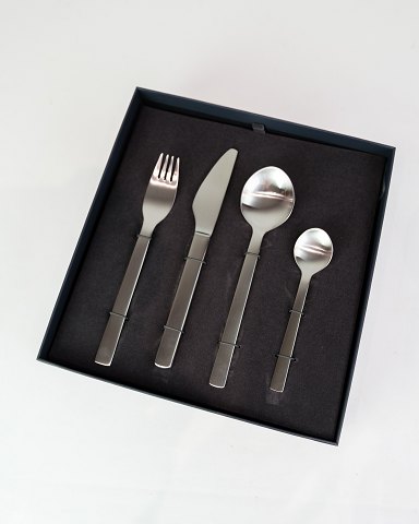 New York Bestiksæt - Rustfrit Stål - 24 Dele - Henning Koppel - Georg Jensen
