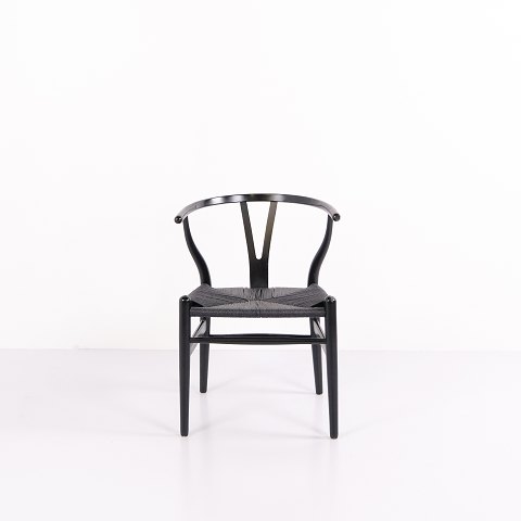 CH24 Y-Stol i Sort med Sort Papirgarnsflet Hans J. Wegner Carl Hansen & Søn