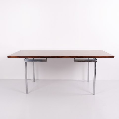 Hans J. Wegner AT-318 Spisebord i Palisander med Ben i Børstet Stål fra Andreas Tuck, 1960’erne