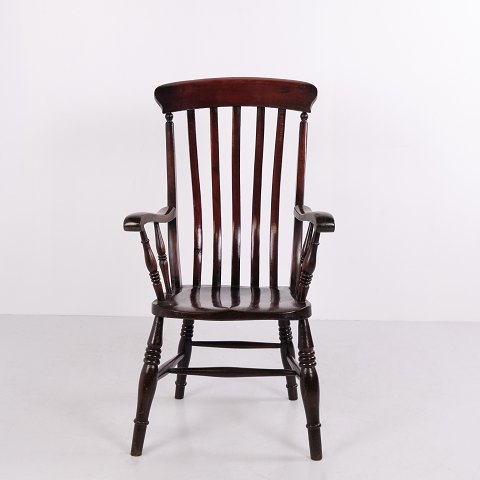 Engelsk Windsor Armstol med Høj Tremmeryg ca. 1880–1910