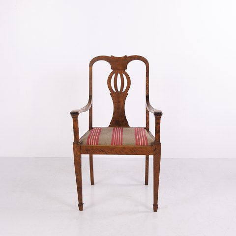 Antik Armstol i Bejdset Birk med Stribet Polstring ca. 1890–1910