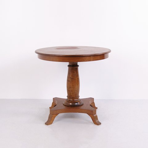 Antikt Rundt Søjlebord i Mahogni i Senempire Stil ca. 1840’erne