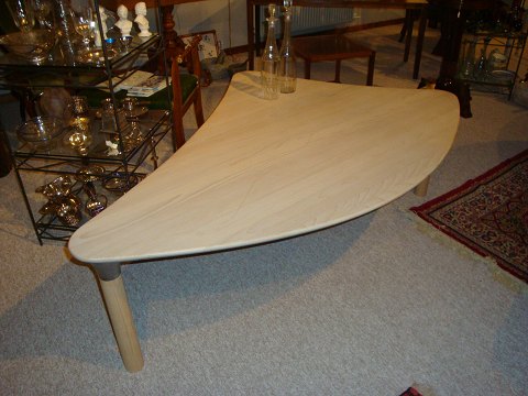 Sofabord i bøgetræ købt hos brdr friis kvalitet 5000 m2 udstillin Osted Antik & Design