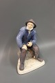 B&G figurine No 2370, the old fisherman from Skagen. Height 22 cm. 
5000 m2 showroom.