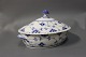 Royal Copenhagen blue fluted lace tureen, #1/1129.
5000m2 showroom.