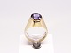 Ring of 14 ct. gold decorated with amethyst and stamped VASA.
5000m2 showroom.