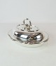 Lidded dish of hallmarked silver.
5000m2 showroom.