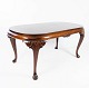 Coffee table in 
mahogany and in great antique condition from the 1920s.  
5000m2 showroom.
