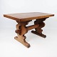 Coffee table of oak, and in great vintage condition from the 1970s. 
5000m2 showroom.
