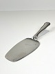 Cake server in sterling silver by Georg Jensen. 
5000m2 showroom.
Great condition
