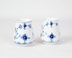 Sæt Af 2 Sennepskrukker Uden Låg - Nr. 52C - Porcelæn - Musselmalet Riflet - 
Bing & Grøndahl
Flot stand
