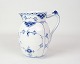 RC Kande - Nr. 1/561 - Porcelæn - Musselmalet Halvblonde - Royal Copenhagen
Flot stand
