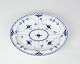 Ovalt Fad - Nr. 1/750 - Porcelæn - Blåmalet - Musselmalet Halvblonde - Royal 
Copenhagen
Flot stand
