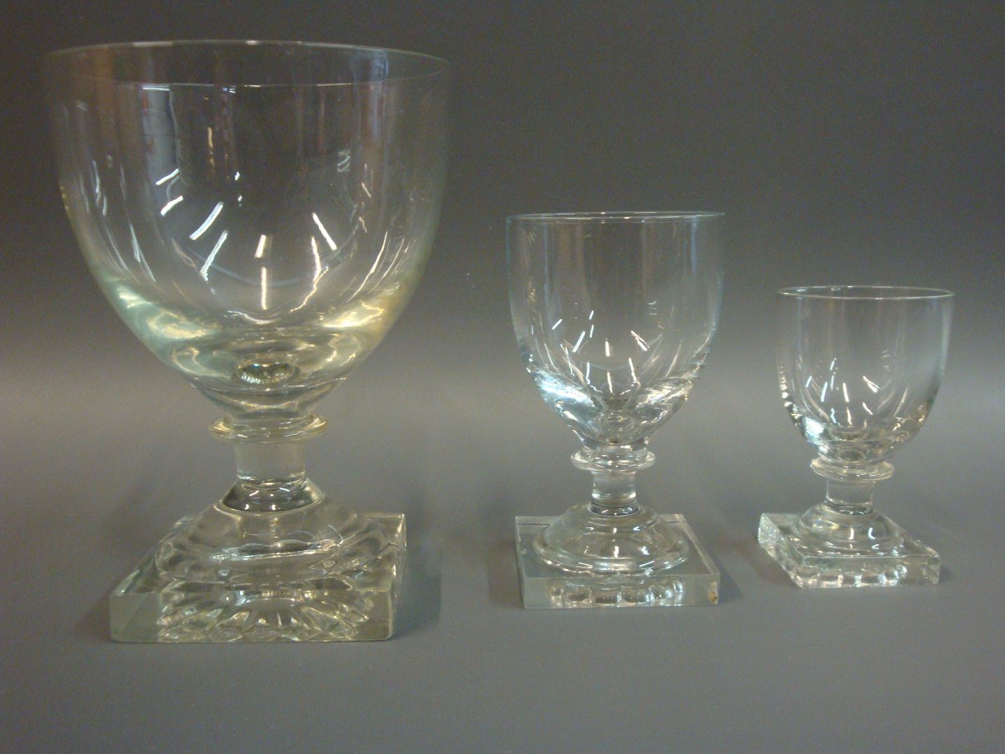 minimum Tutor hår Gorm den gamle glas fra Holmegaards glasværk ca år 1900. Flere forskellige  str p - Osted Antik & Design
