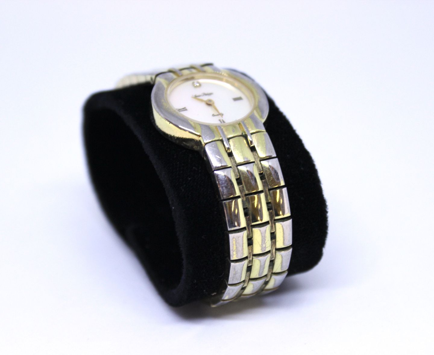Louis philippe quartz watch price deals