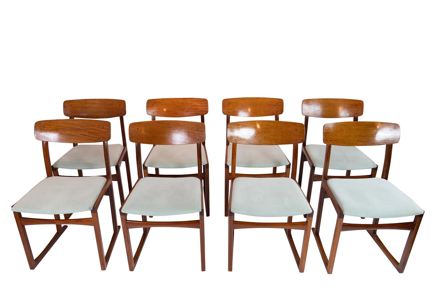 øjenvipper modbydeligt Lavet en kontrakt Et sæt af 8 spisestuestole i teak og polstret med lyst stof af dansk design  fra - Osted Antik & Design