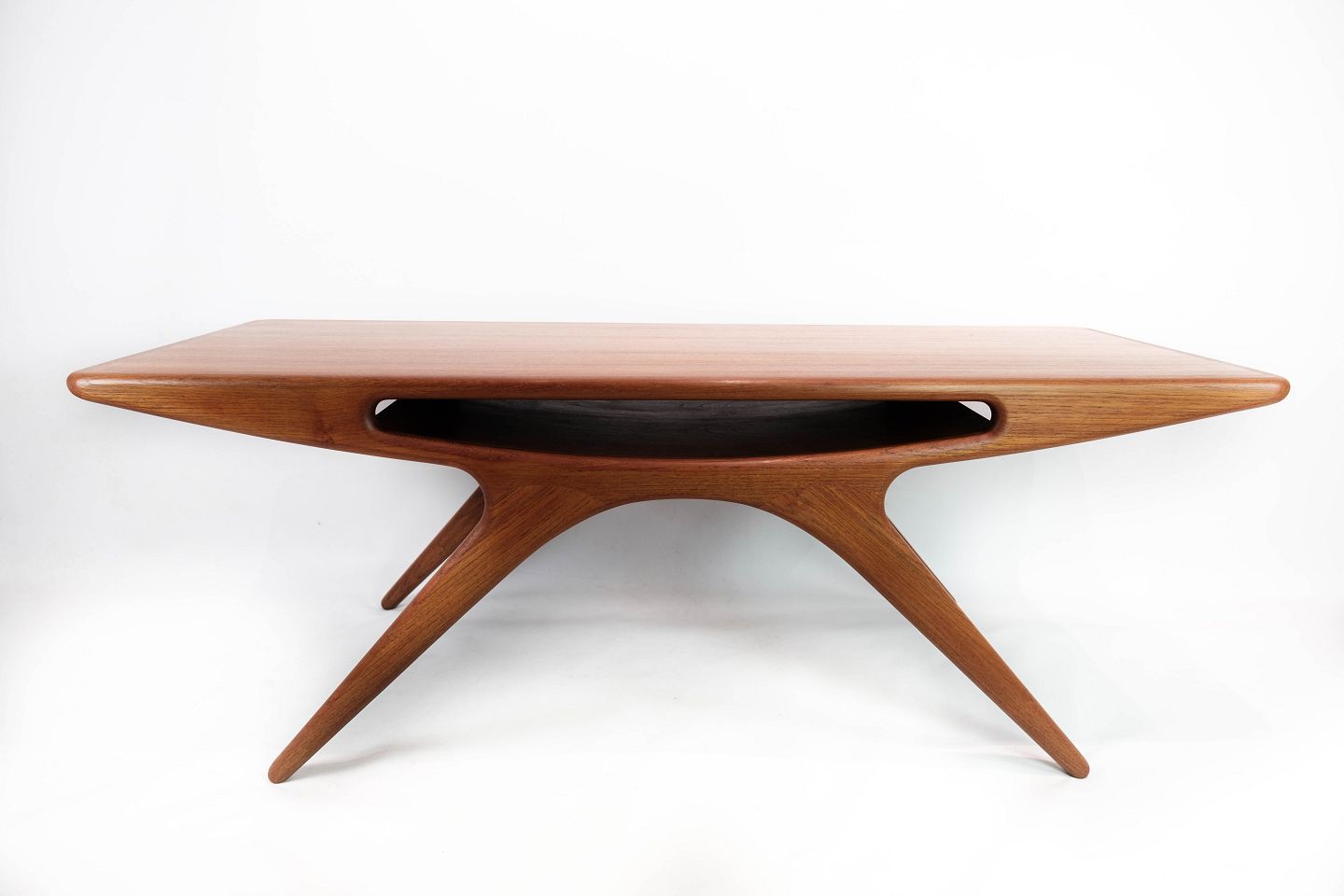 Sofabord, i teak designet af Johannes Andersen og af CFC Si - Osted Antik & Design