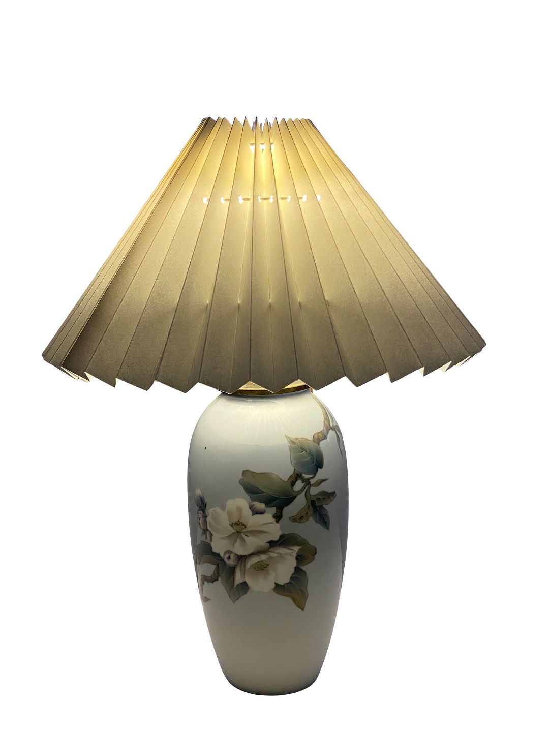 At deaktivere Oprør tilfældig Kgl. porcelæn lampe, nr.: 2655/1224, med blomster motiv og papir skærm. *  5000m2 - Osted Antik & Design